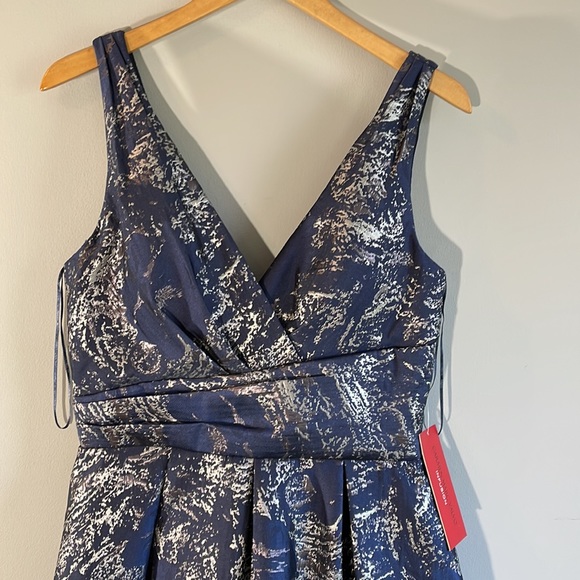 Carmen Marc Valvo Infusion Gown Sz 10 - Picture 5 of 15